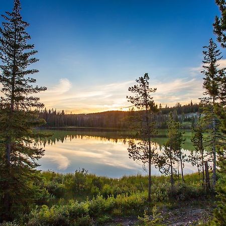 Lac Le Jeune Wilderness Resort Kamloops Extérieur photo